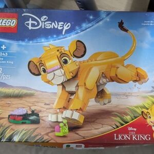 Lego #43243 Simba The Cub From Disney The Lion King 222pc Building Set. Sealed